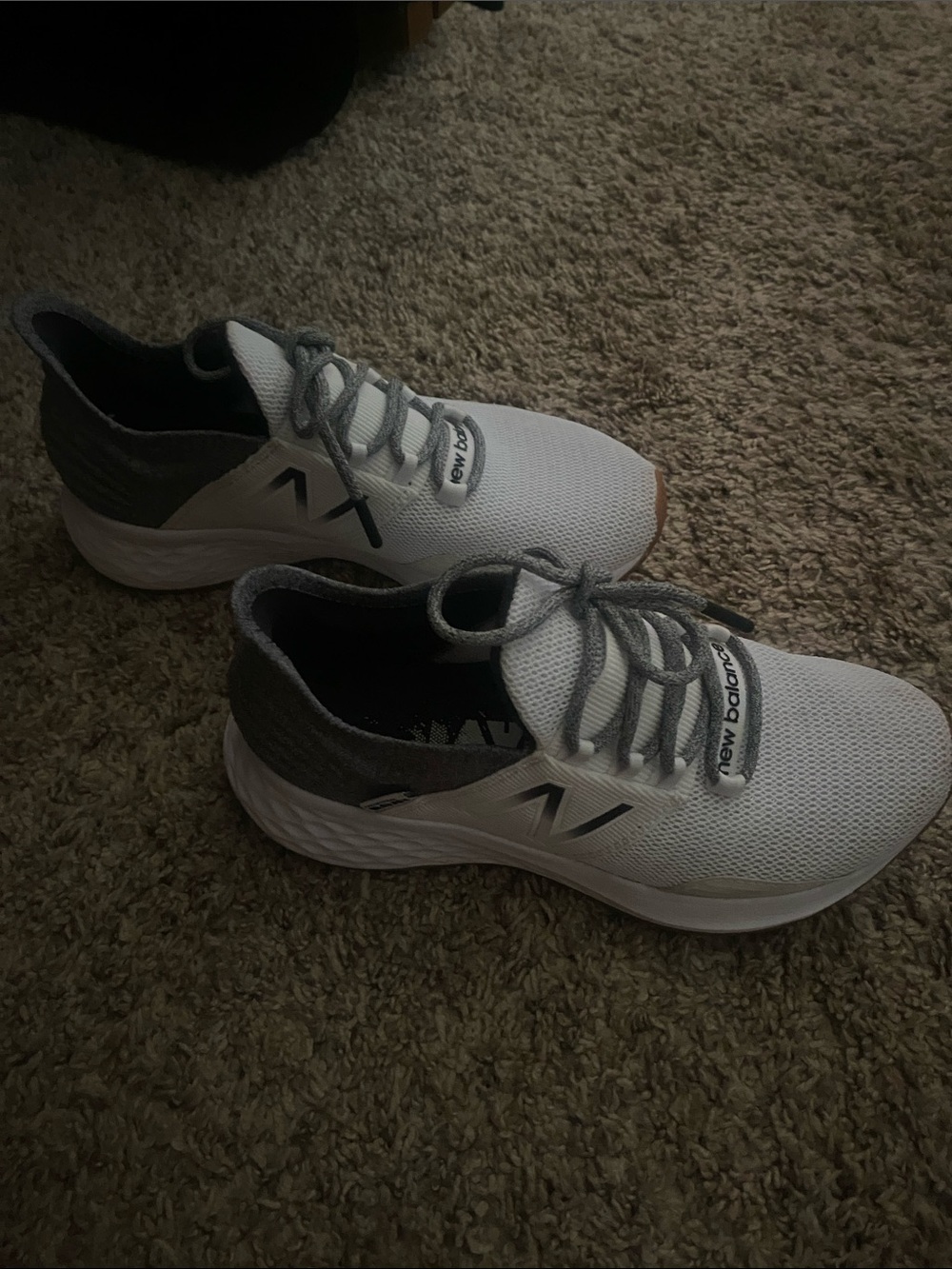 New Balance Men’s White and Gray Athletic Running Shoes
